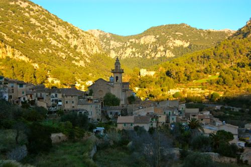 Mallorca, Spain - Valldemossa in the late afternoon sunshine - Palma de Mallorca Airport car hire